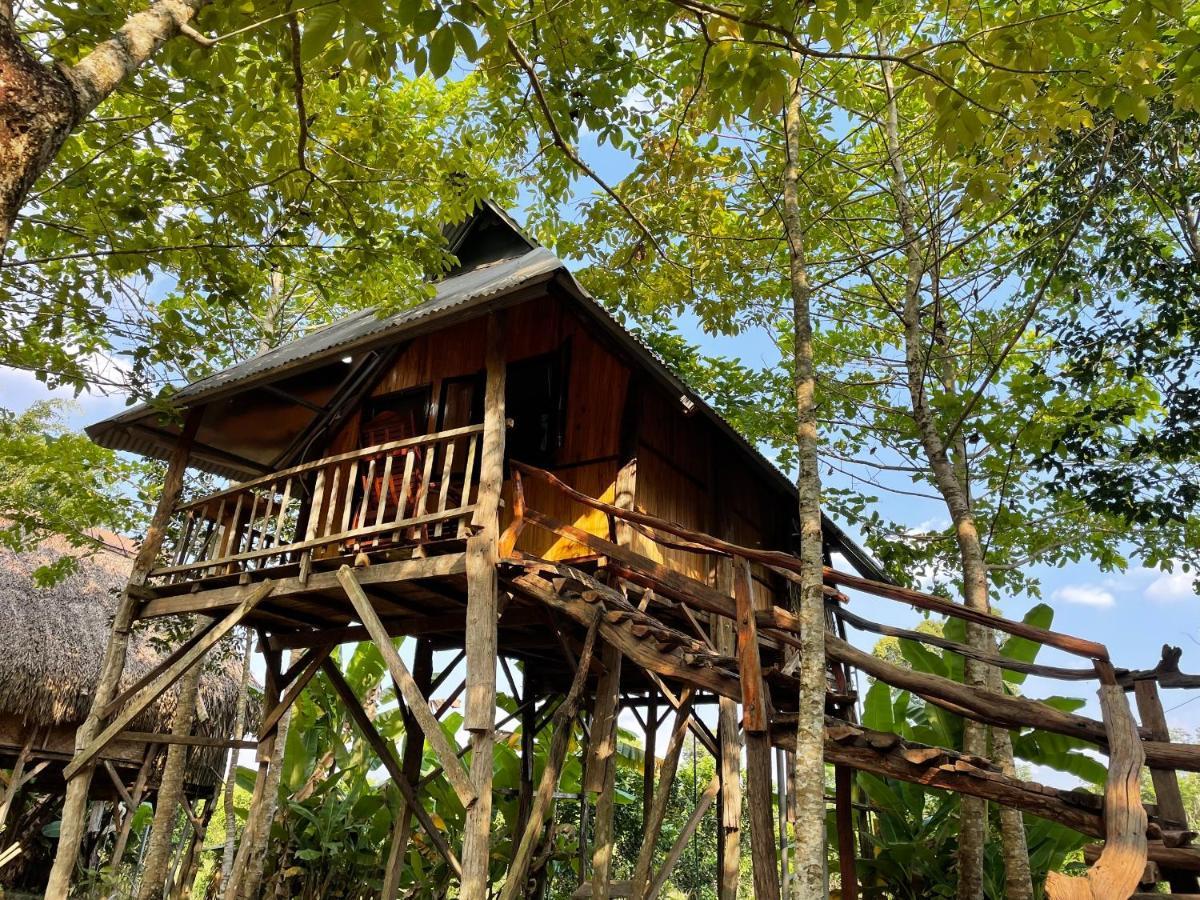 Sunny Field Eco Stilt House Villa Cát Tiên Eksteriør bilde