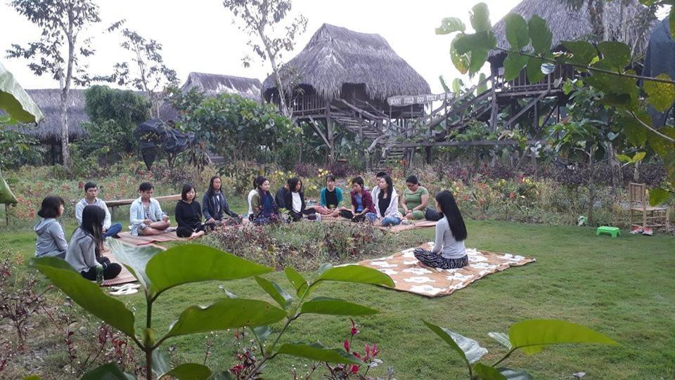 Sunny Field Eco Stilt House Villa Cát Tiên Eksteriør bilde